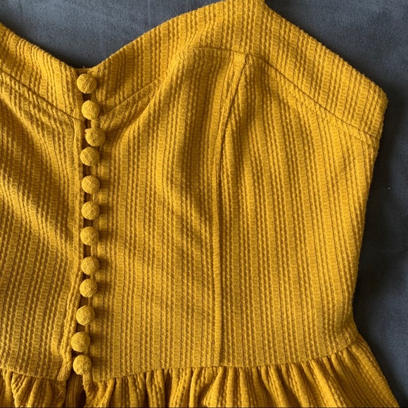 Peplum Sweetheart Neck Tank Top - Picture 3 of 4